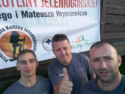 Założyciele TeamOzimek na Przejściu Kotliny Jeleniogórskiej