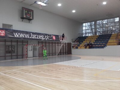 W bramce Bogdan Januszewski